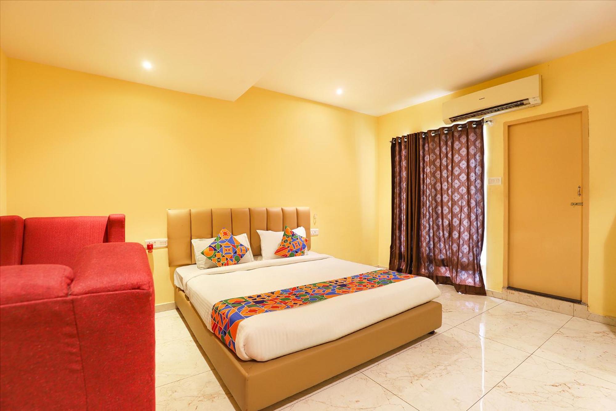 Fabhotel Chamiers Park - Nandanam Ченай Екстериор снимка
