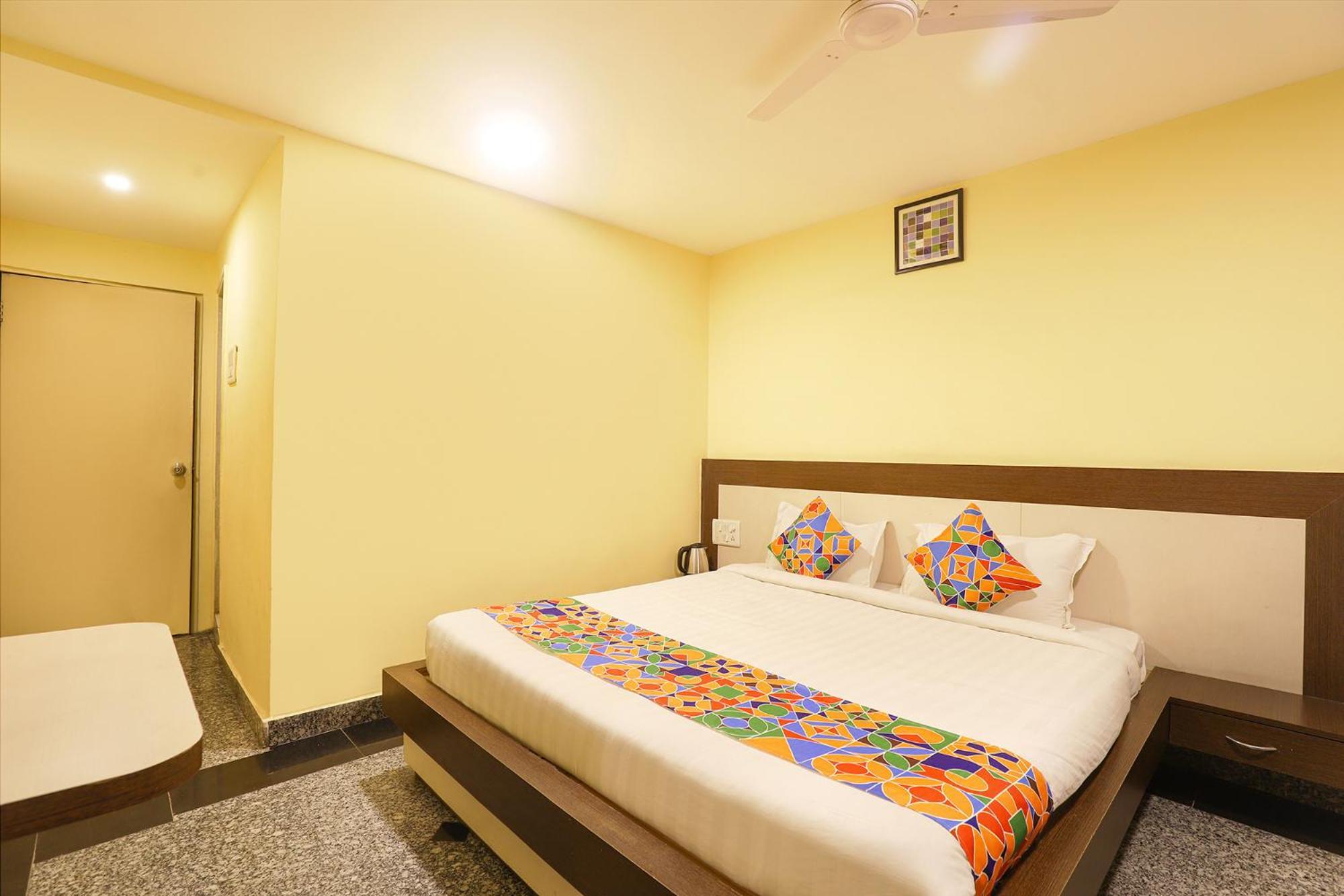 Fabhotel Chamiers Park - Nandanam Ченай Екстериор снимка