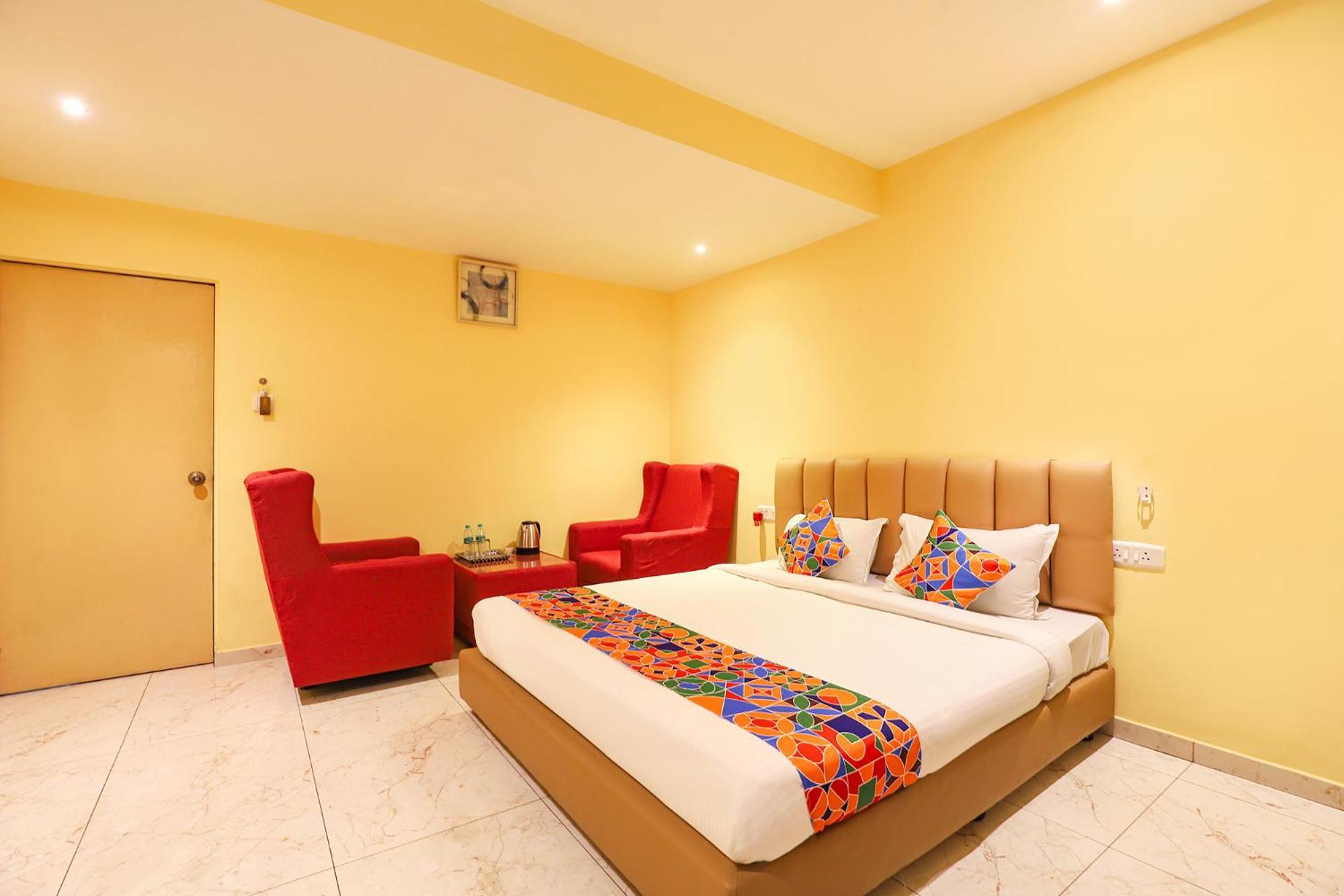Fabhotel Chamiers Park - Nandanam Ченай Екстериор снимка