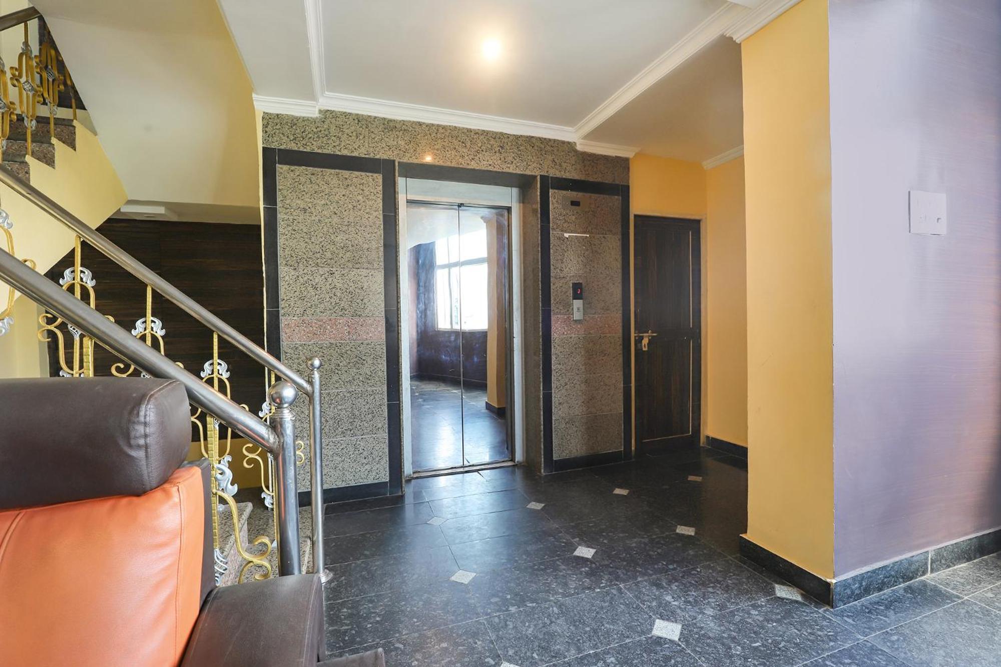 Fabhotel Chamiers Park - Nandanam Ченай Екстериор снимка